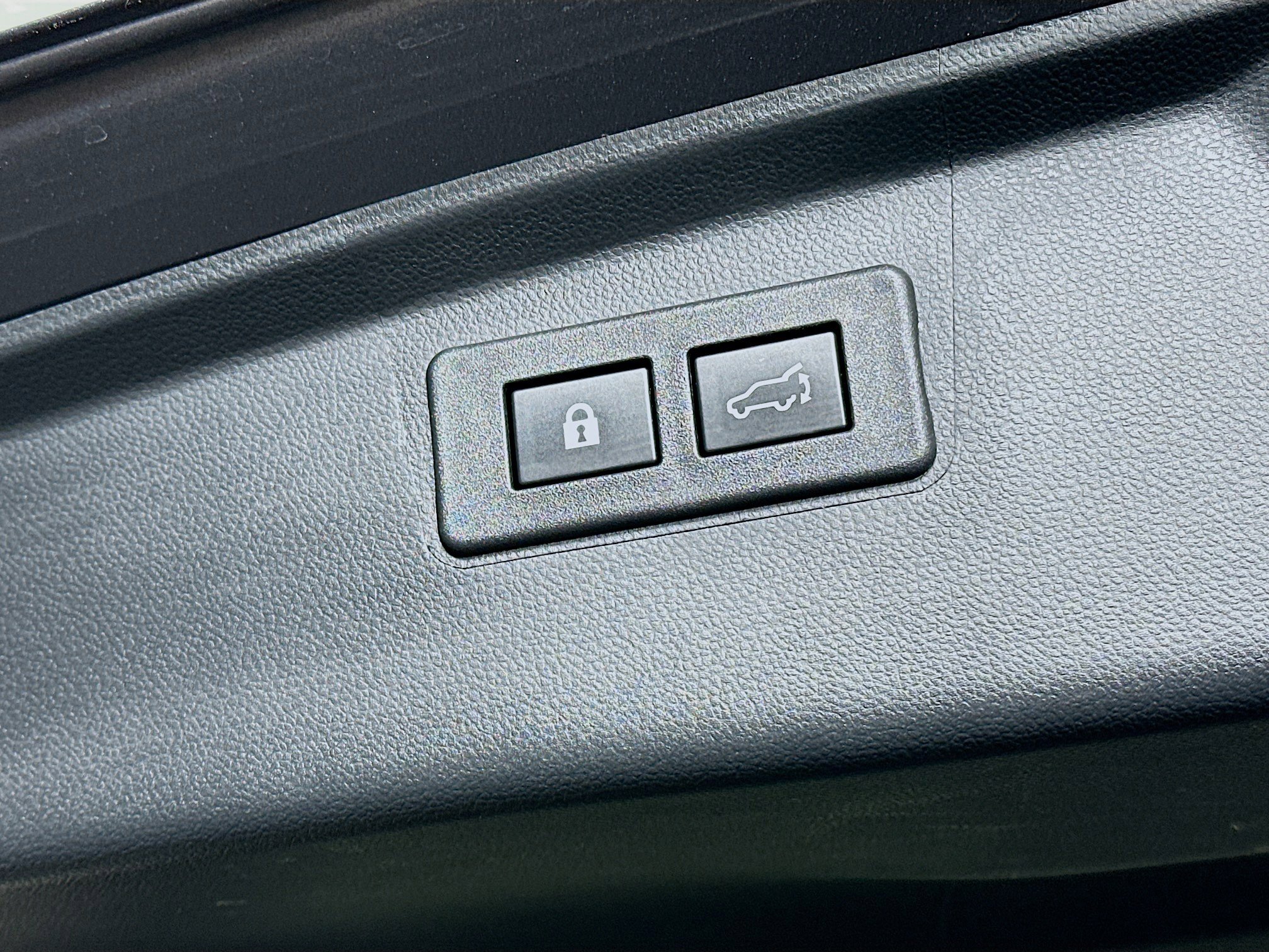 Used 2025 Subaru Outback Premium image 30