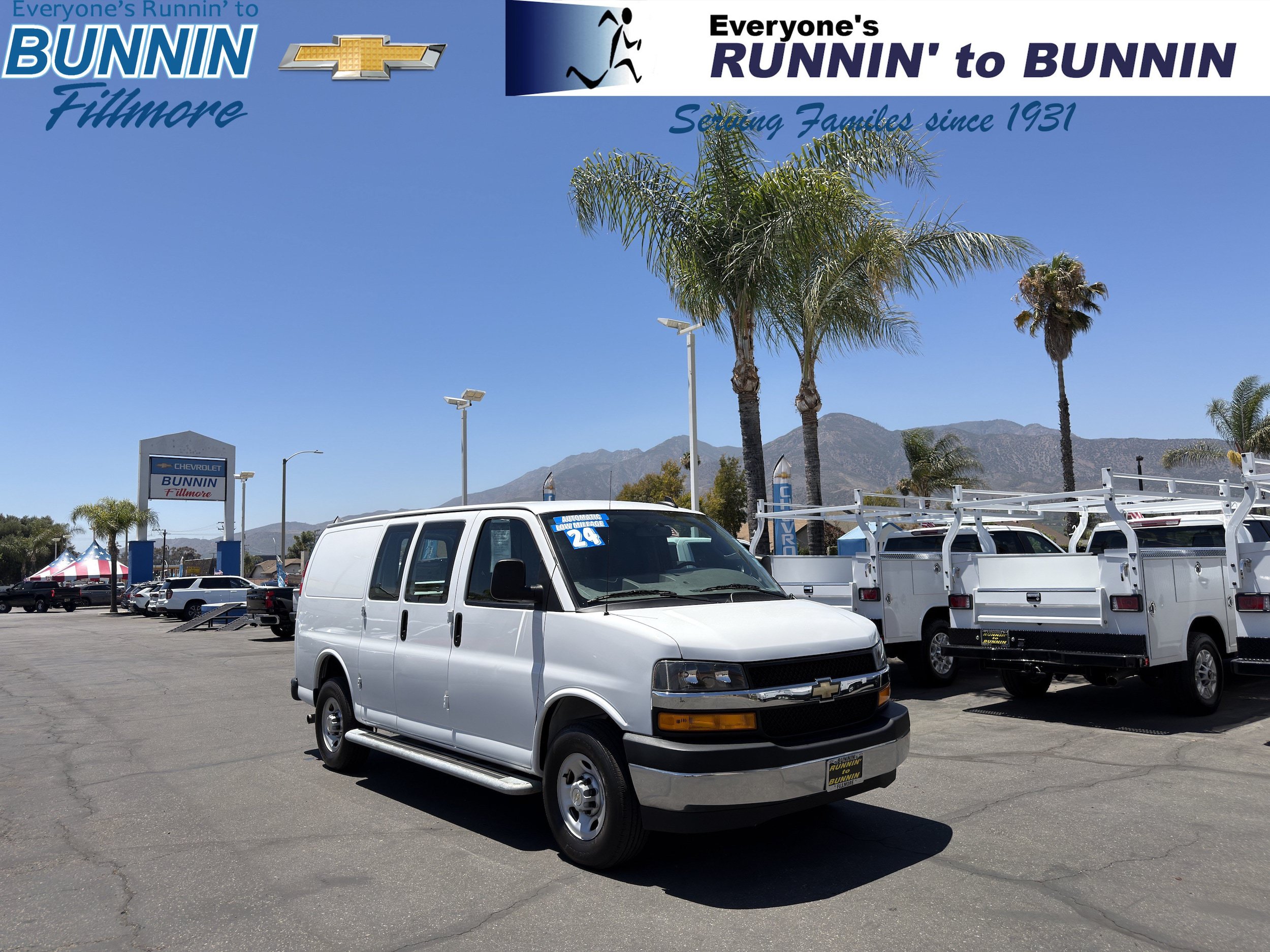 Used 2024 Chevrolet Express 2500 w/ Driver Convenience Package RWD image 1