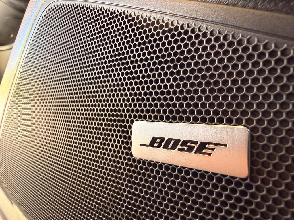 Used 2024 Porsche Cayenne image 31