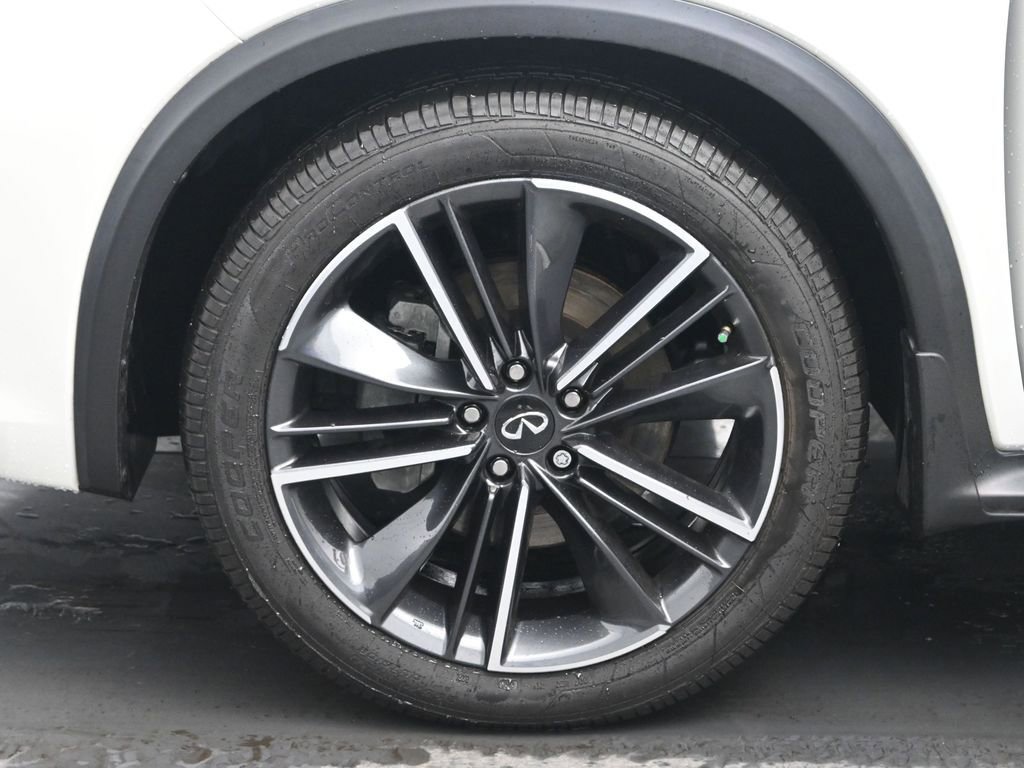 Used 2023 INFINITI QX55 Luxe w/ Cargo Package image 34