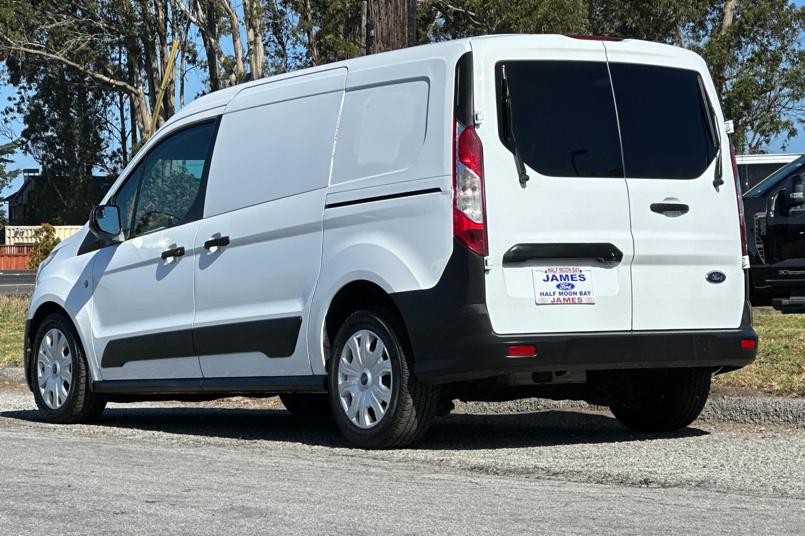 Used 2020 Ford Transit Connect XL FWD image 4