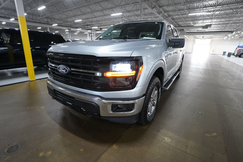 Used 2025 Ford F150 XLT w/ Equipment Group 301A Standard AWD/4WD image 12