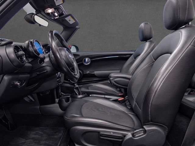 Used 2019 MINI Cooper Convertible FWD image 9