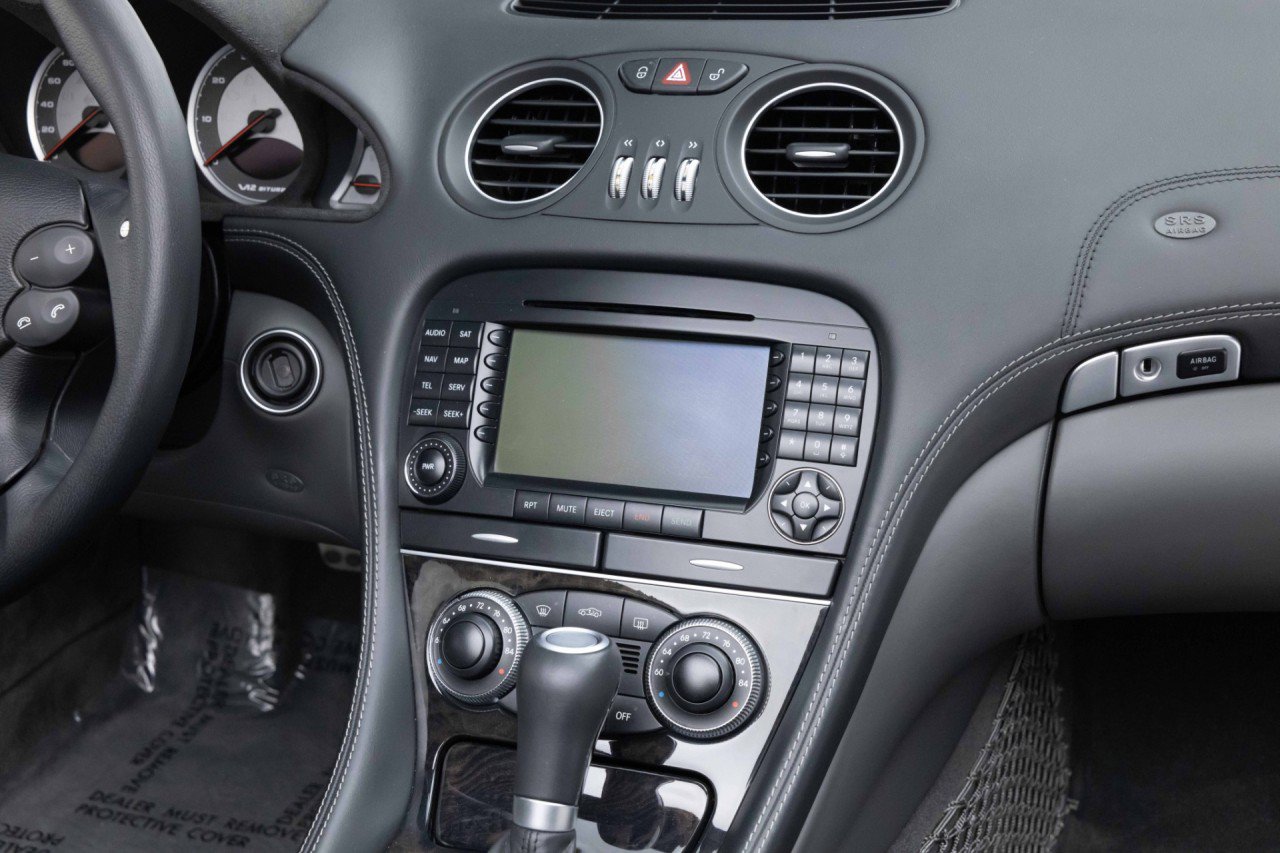 Used 2006 Mercedes-Benz SL 65 AMG image 36