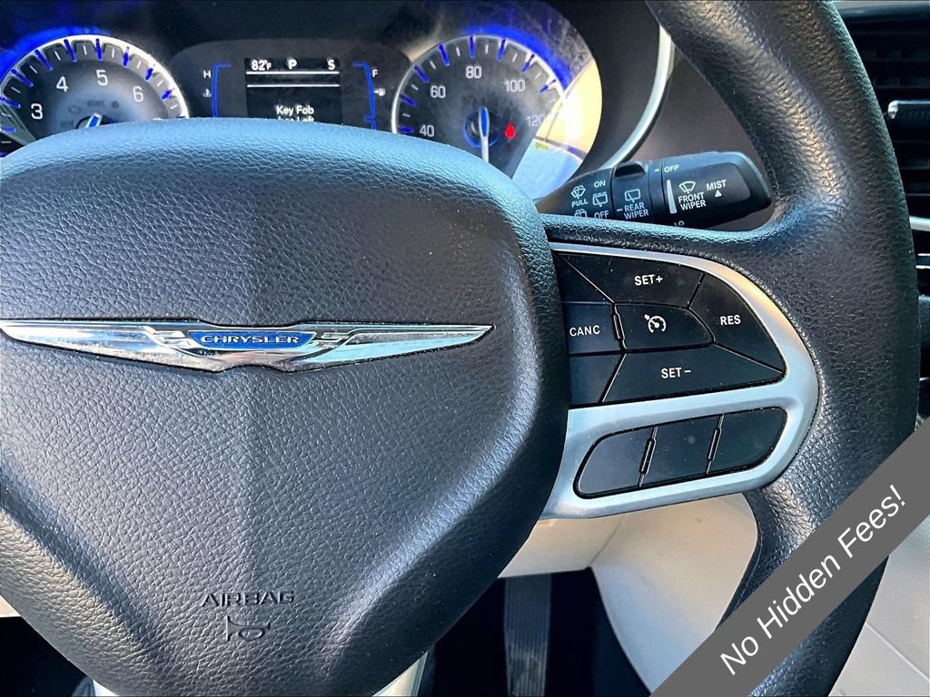 Used 2021 Chrysler Voyager Lxi FWD image 16