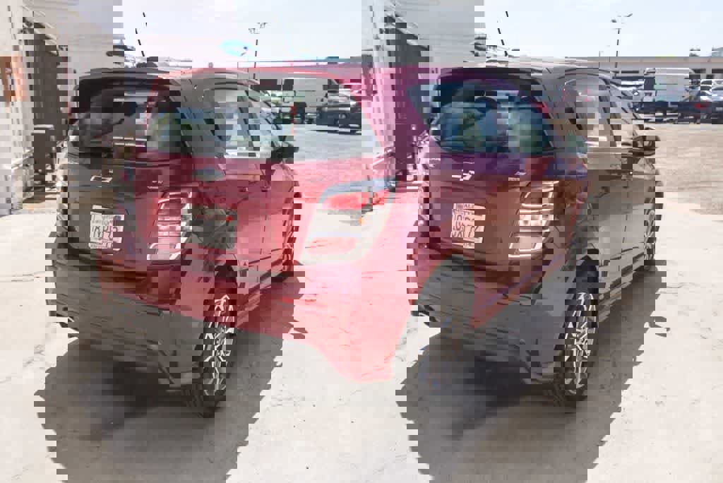 Used 2019 Chevrolet Sonic LT w/ Convenience Package image 9