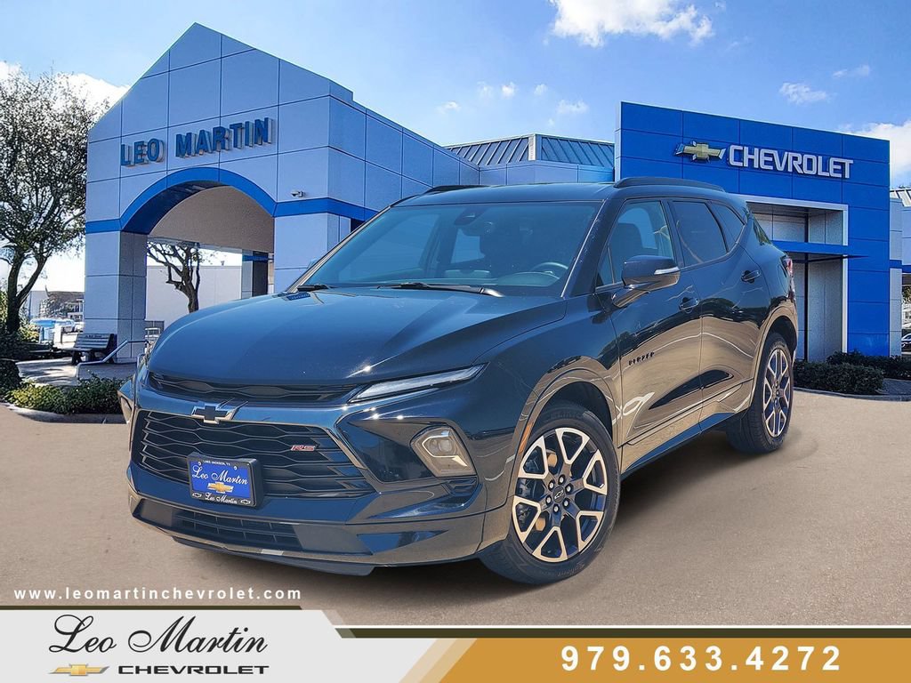 Used 2025 Chevrolet Blazer RS AWD/4WD image 1