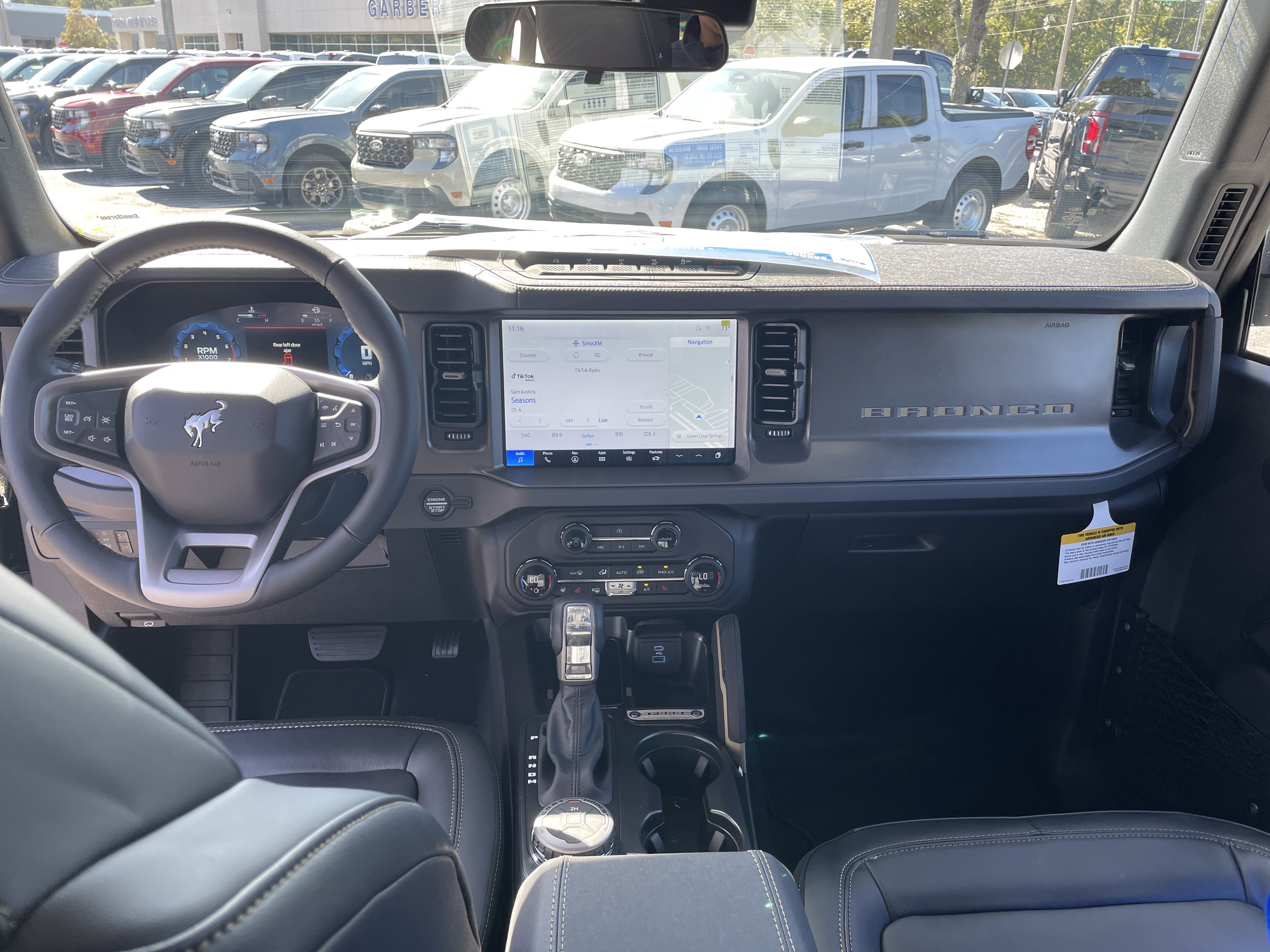 New 2025 Ford Bronco Badlands image 38