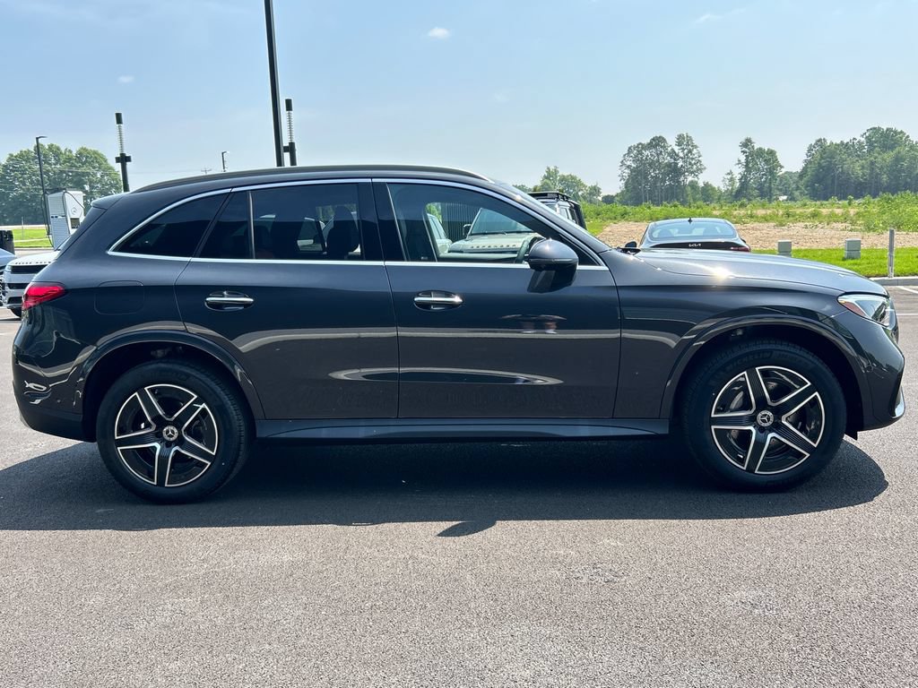 New 2026 Mercedes-Benz GLC 300 4MATIC image 9
