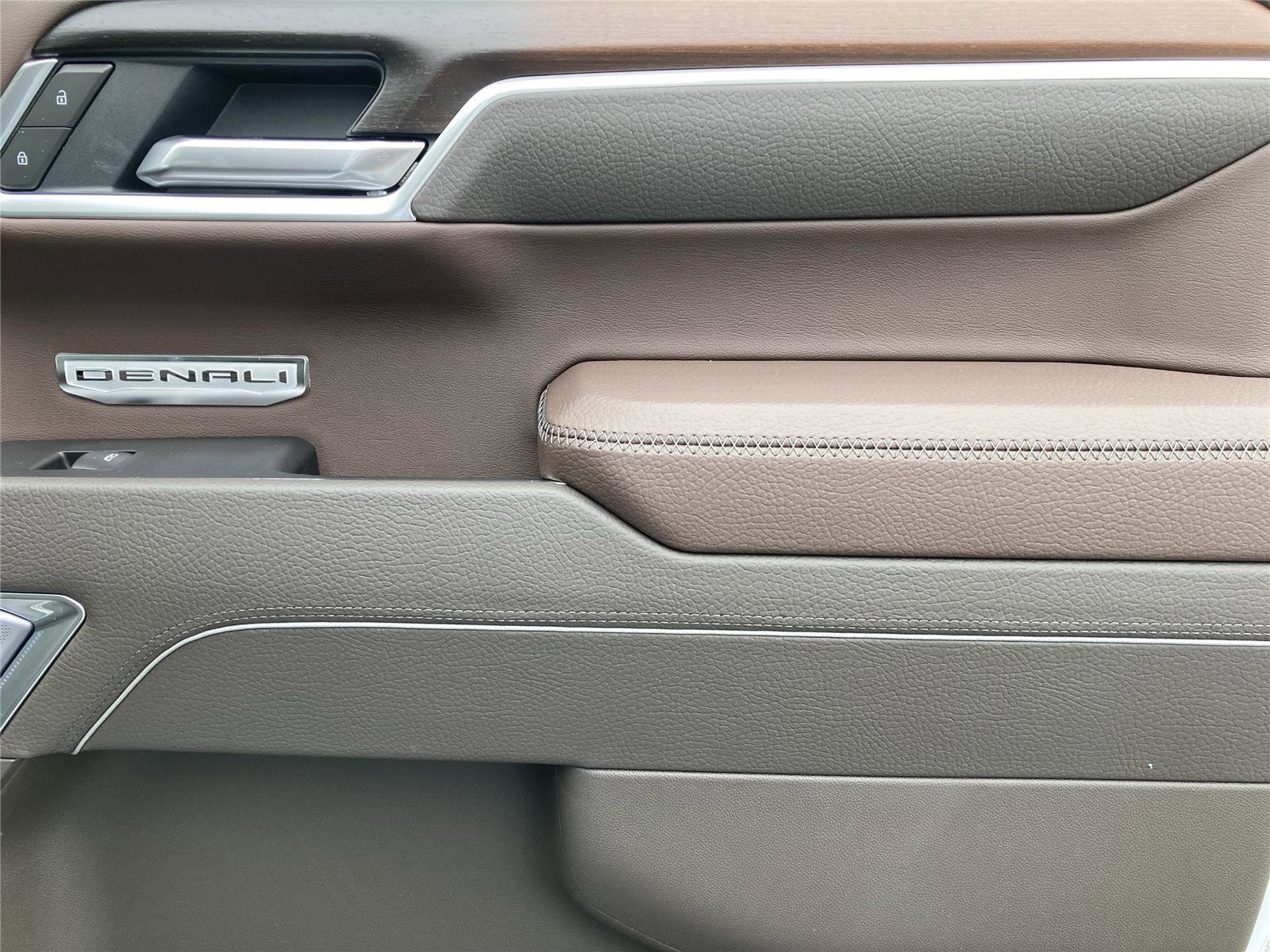 New 2026 GMC Sierra 1500 Denali image 13