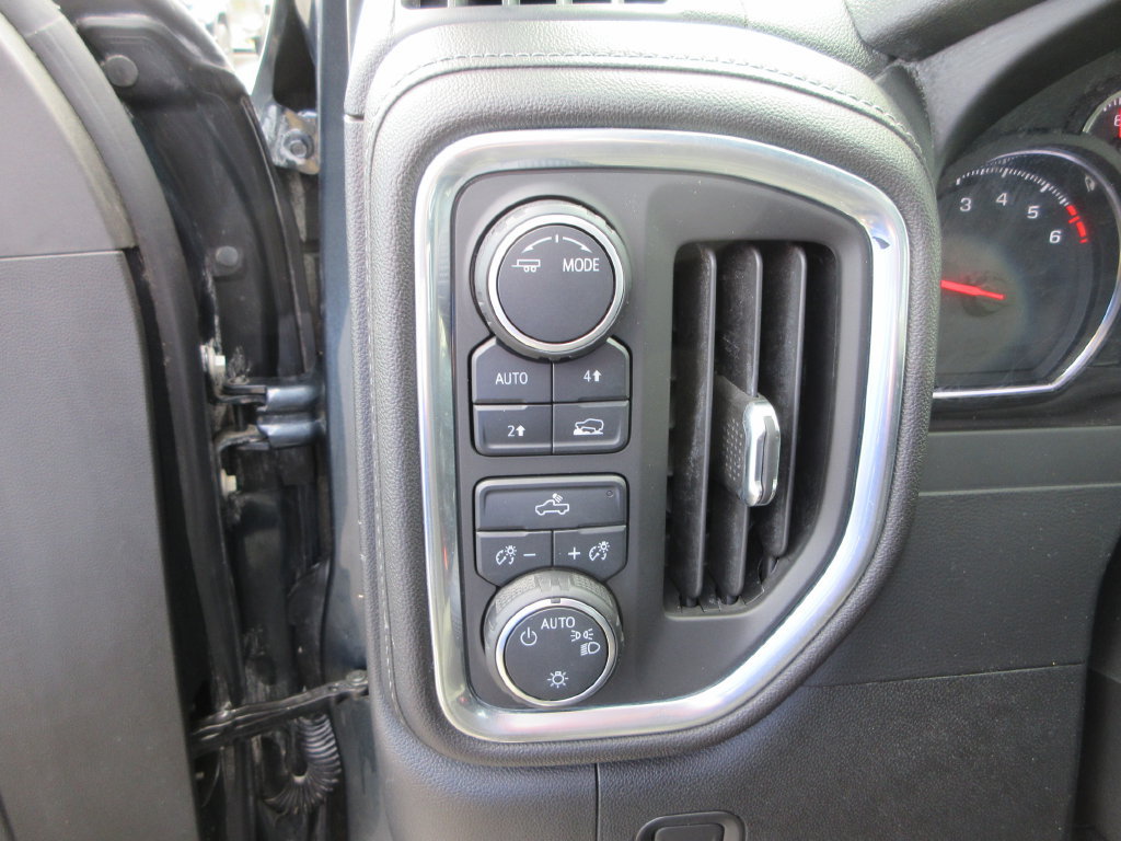 Used 2020 Chevrolet Silverado 1500 LT w/ All-Star Edition AWD/4WD image 25