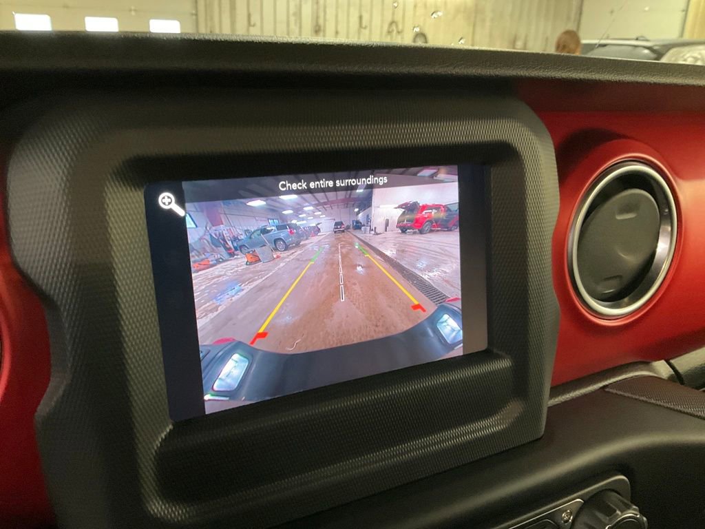 Used 2020 Jeep Gladiator Rubicon w/ Cold Weather Group image 21