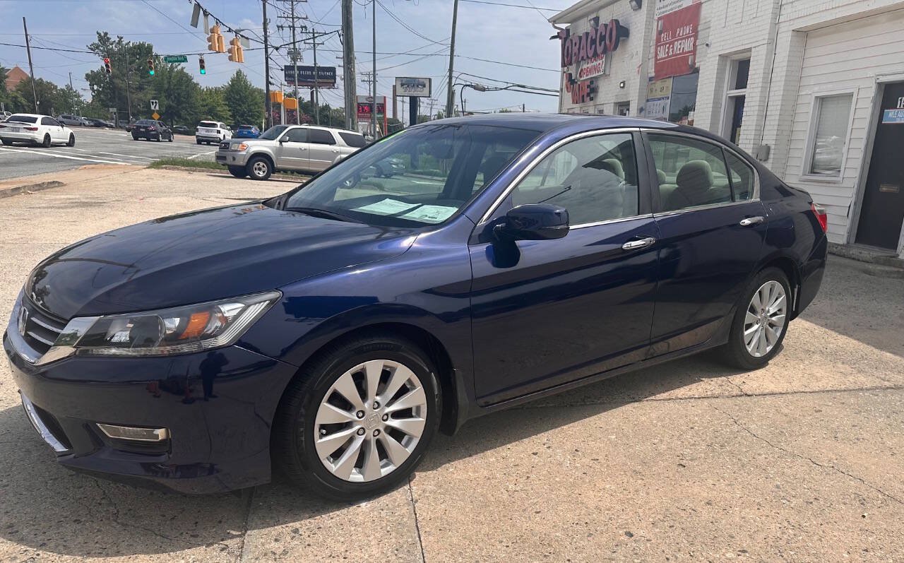 Used 2013 Honda Accord EX image 3