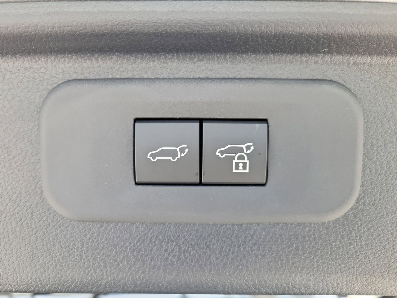 New 2026 Toyota Grand Highlander XLE FWD image 10