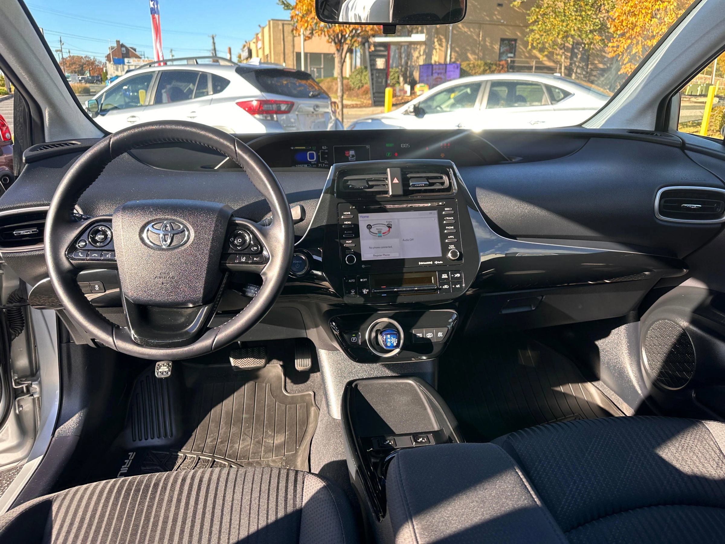 Used 2020 Toyota Prius Prime LE image 11