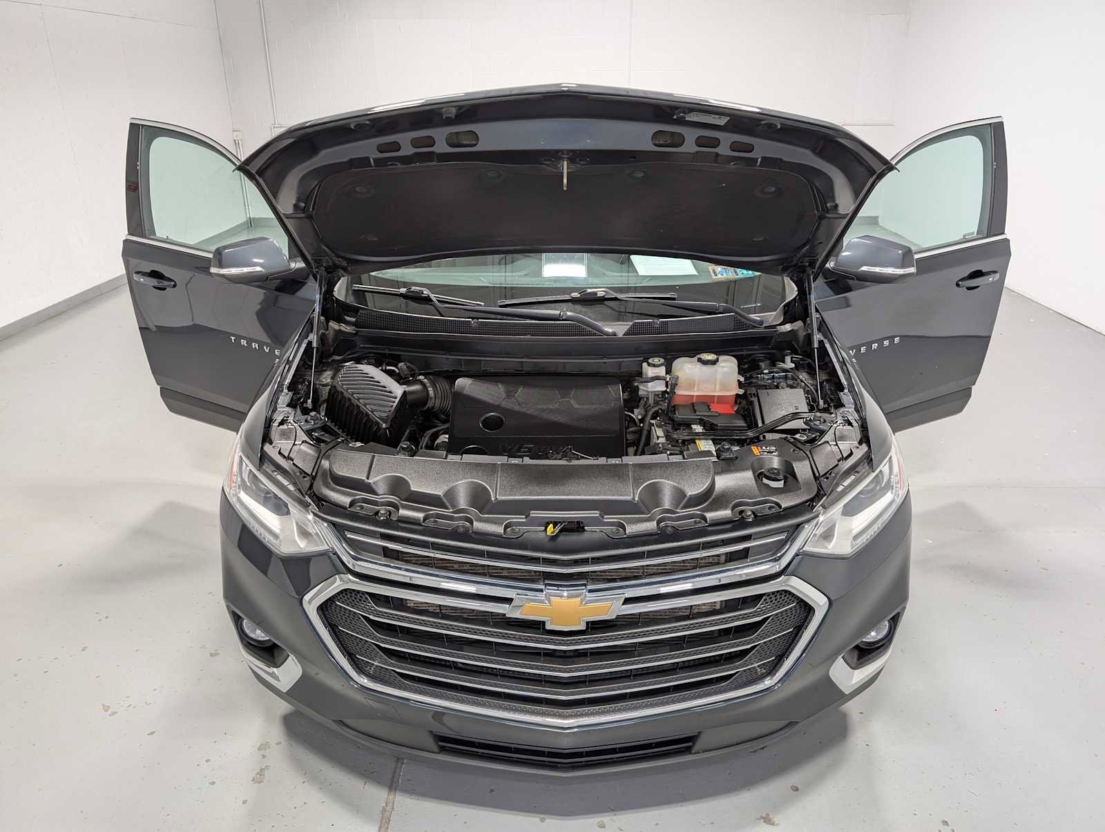 Used 2021 Chevrolet Traverse LT AWD/4WD image 13