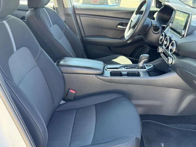 Used 2024 Nissan Sentra SV FWD image 11