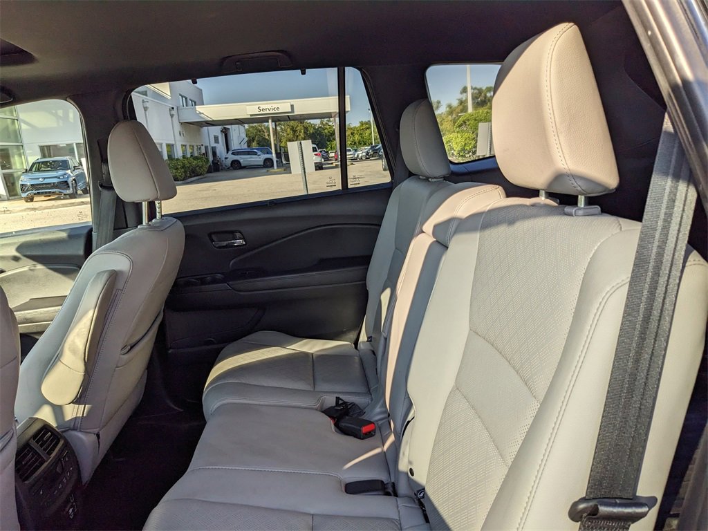 Used 2019 Honda Passport Touring image 18