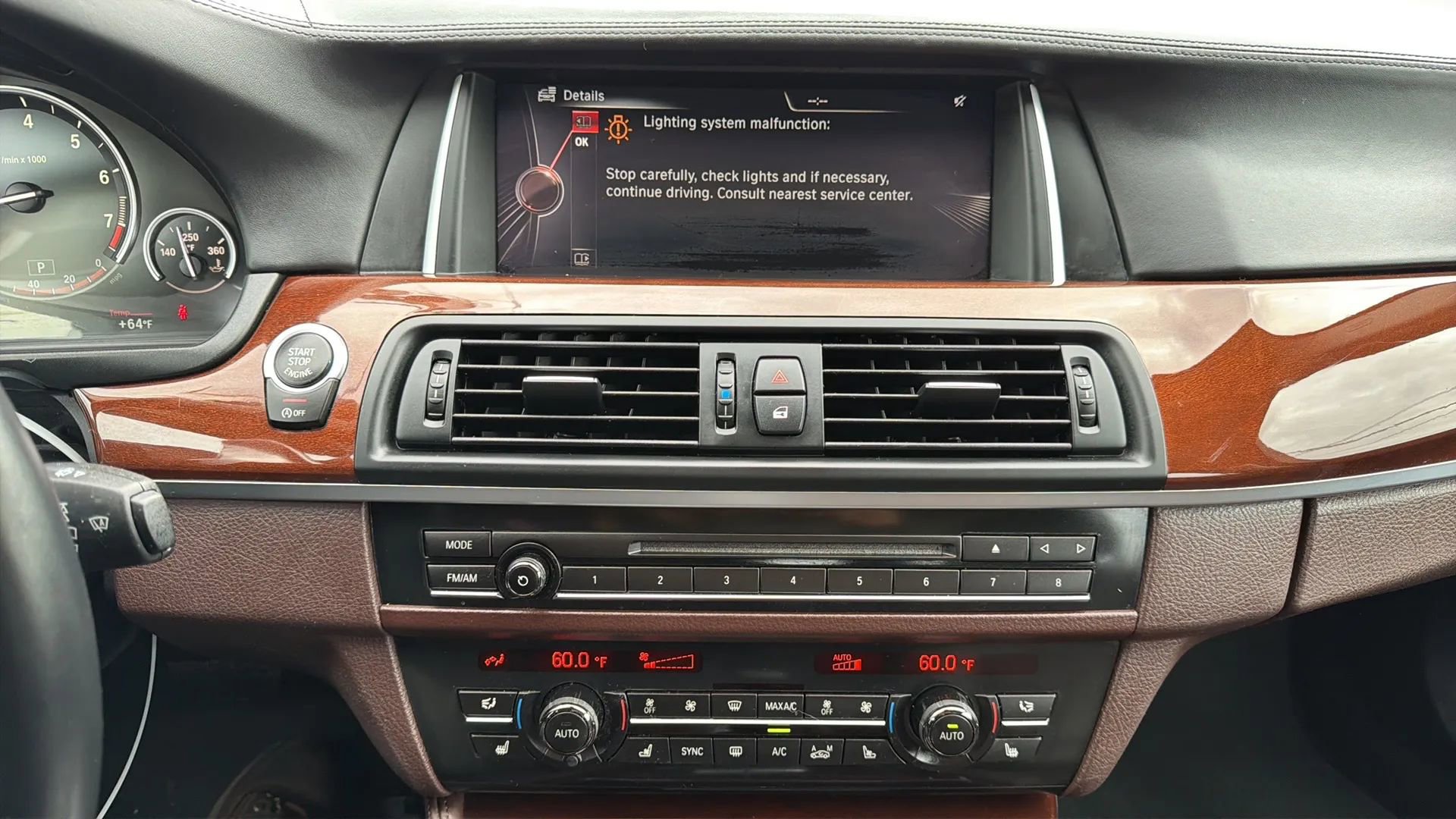 Used 2016 BMW 550i xDrive Sedan AWD/4WD image 18