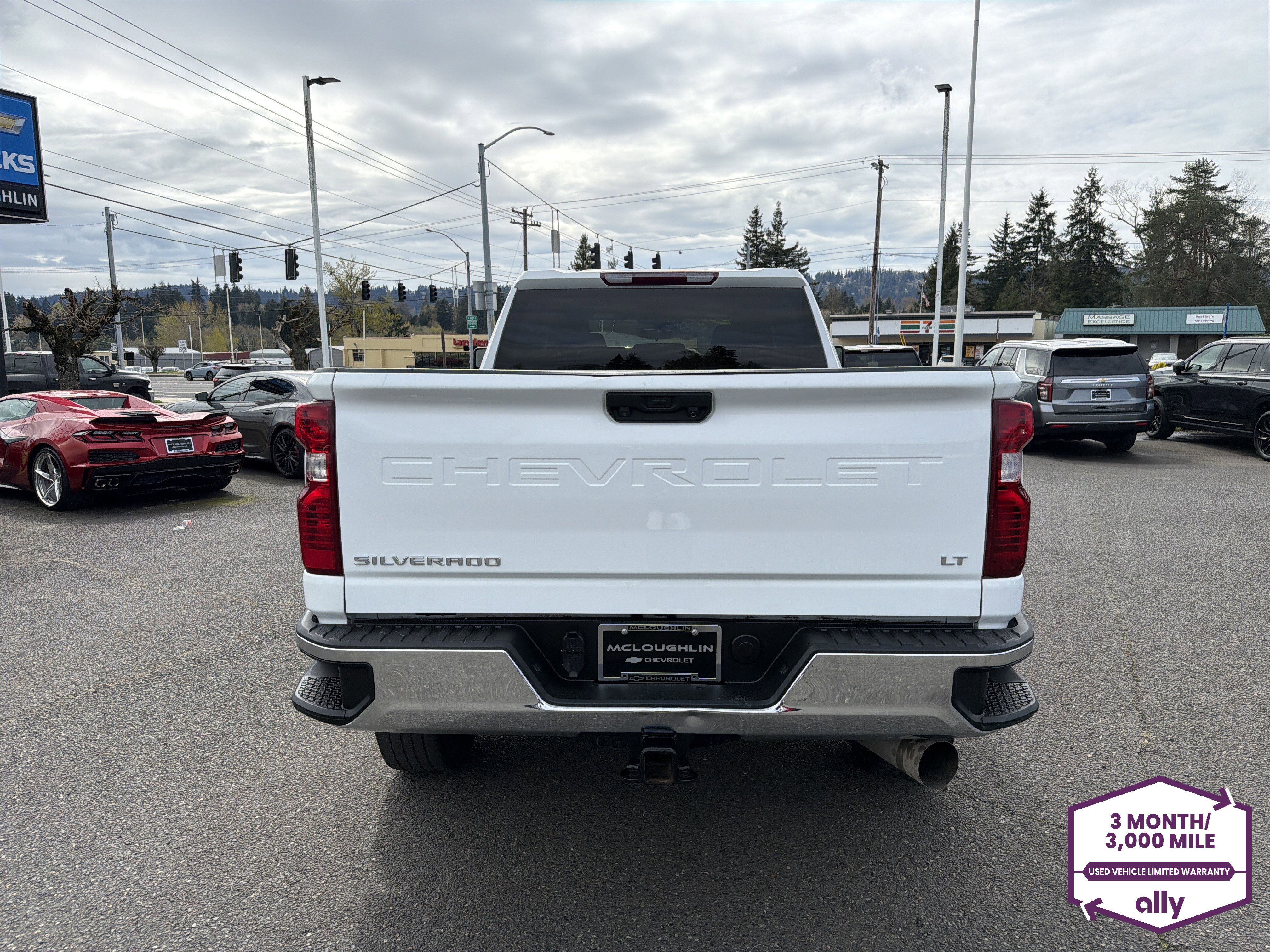 Used 2022 Chevrolet Silverado 2500 LT w/ Convenience Package AWD/4WD image 4