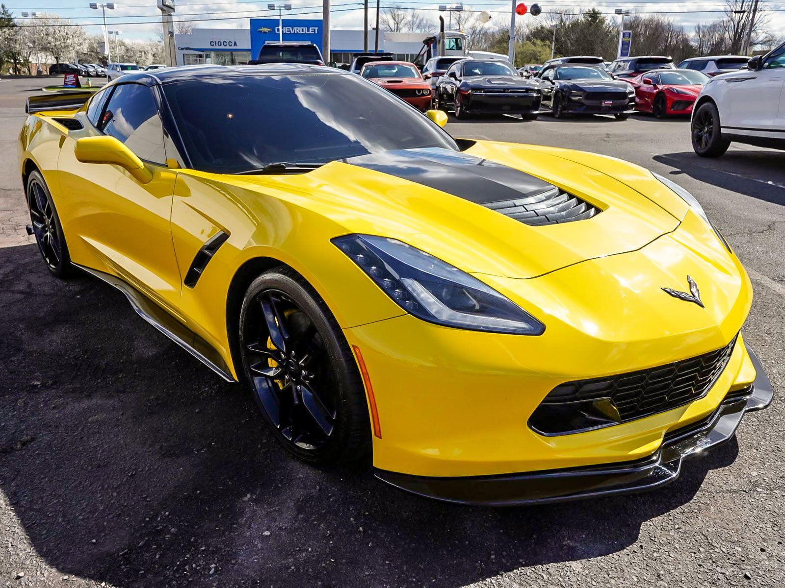 Used 2015 Chevrolet Corvette Stingray Coupe w/ 3LT Preferred Equipment Group image 3