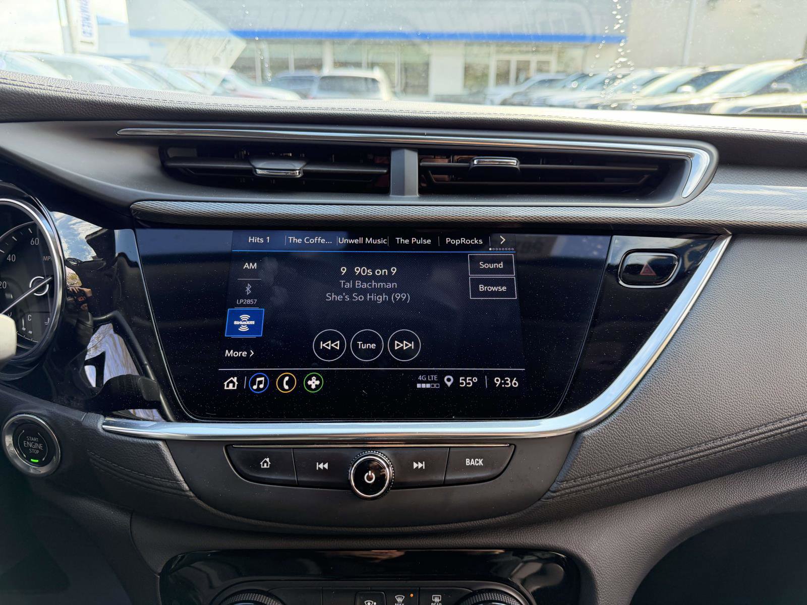 Certified 2023 Buick Encore GX Preferred FWD image 23