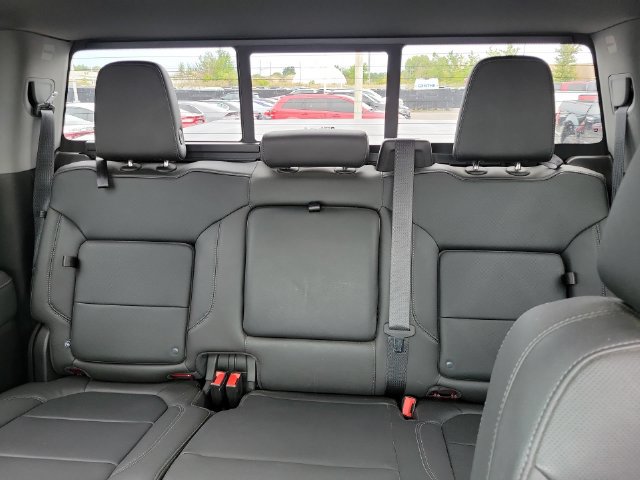 Certified 2022 Chevrolet Silverado 1500 LTZ w/ Technology Package AWD/4WD image 13