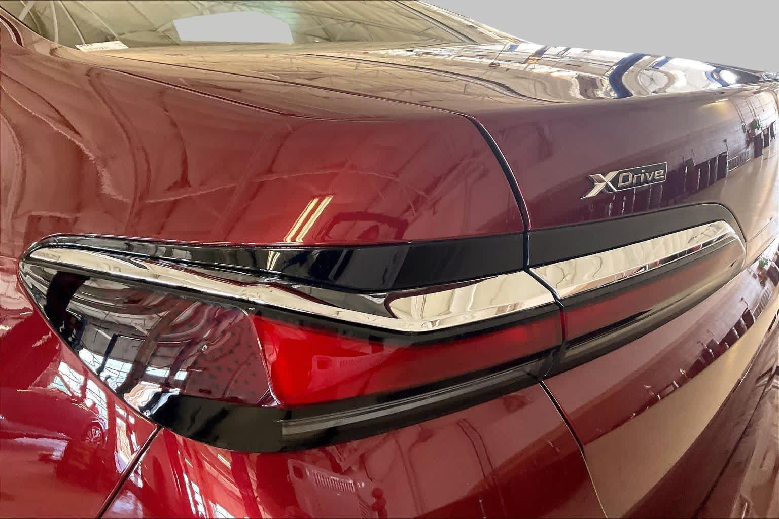 New 2026 BMW 740i xDrive w/ Executive Package AWD/4WD image 14