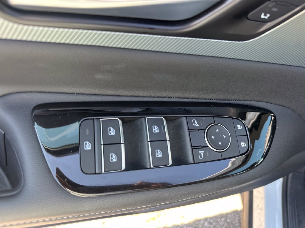 Used 2025 Nissan Murano SL AWD/4WD image 43