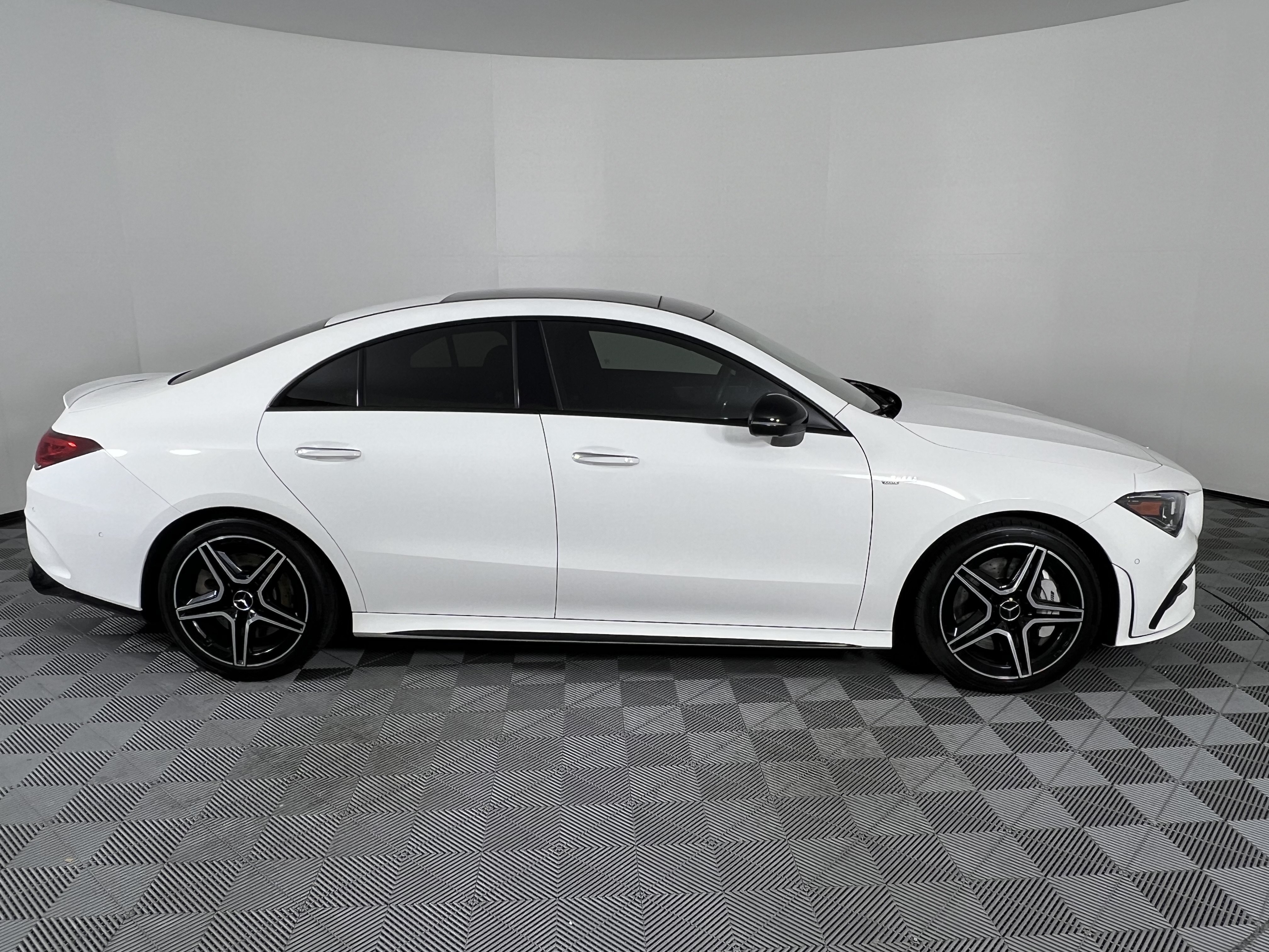 Used 2020 Mercedes-Benz CLA 35 AMG 4MATIC image 14