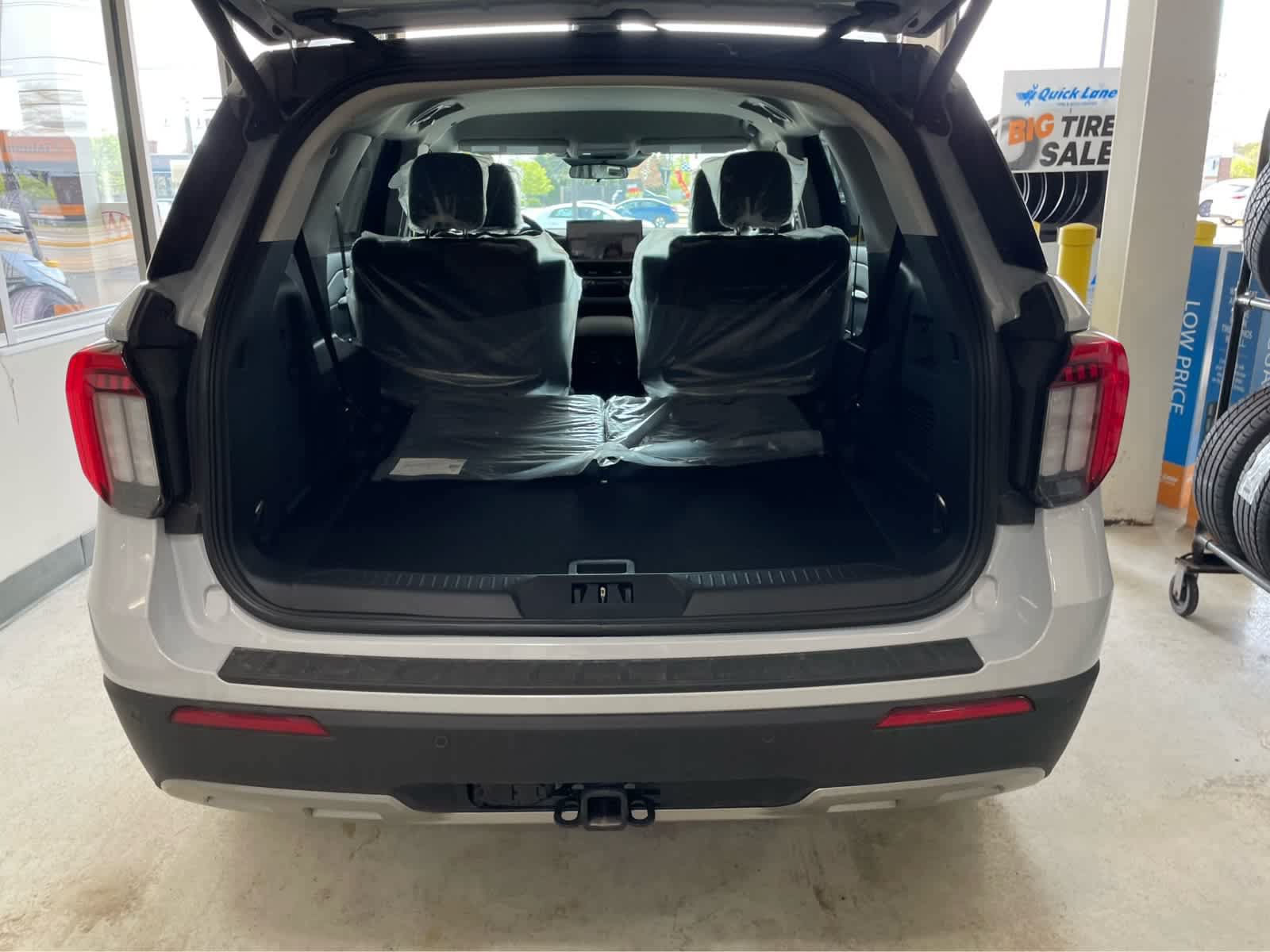New 2026 Ford Explorer Active w/ Active Comfort Package AWD/4WD image 27