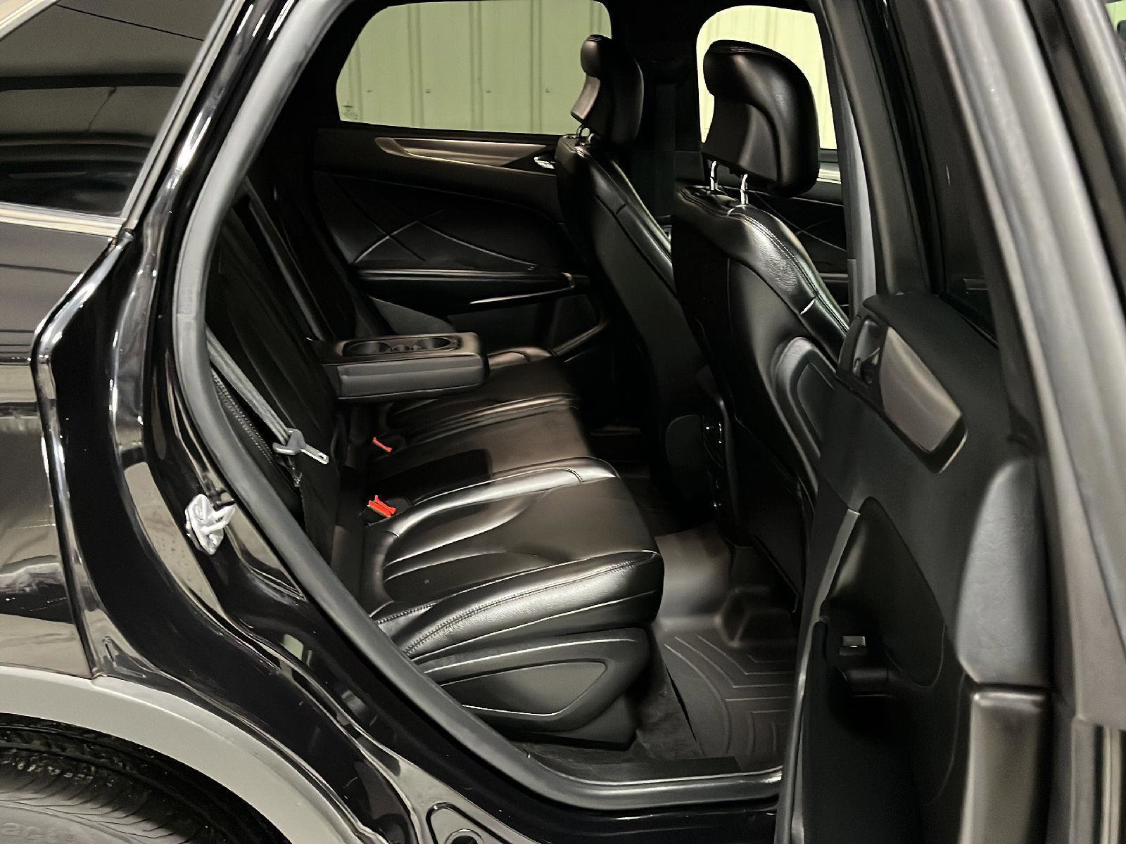 Used 2019 Lincoln MKC Premiere image 13