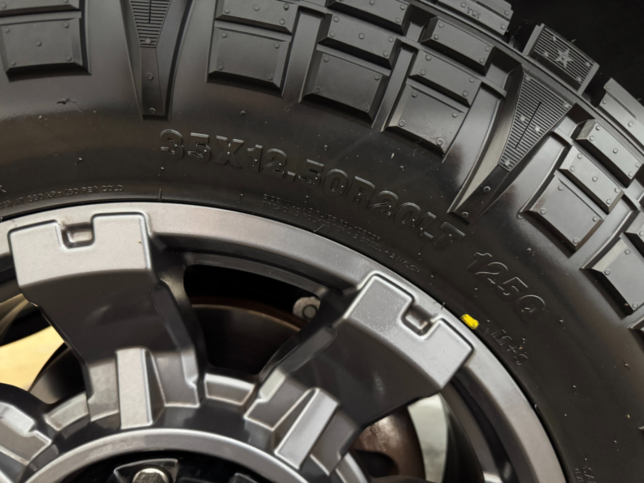 Used 2023 Ford F250 Lariat w/ Lariat Ultimate Package image 70