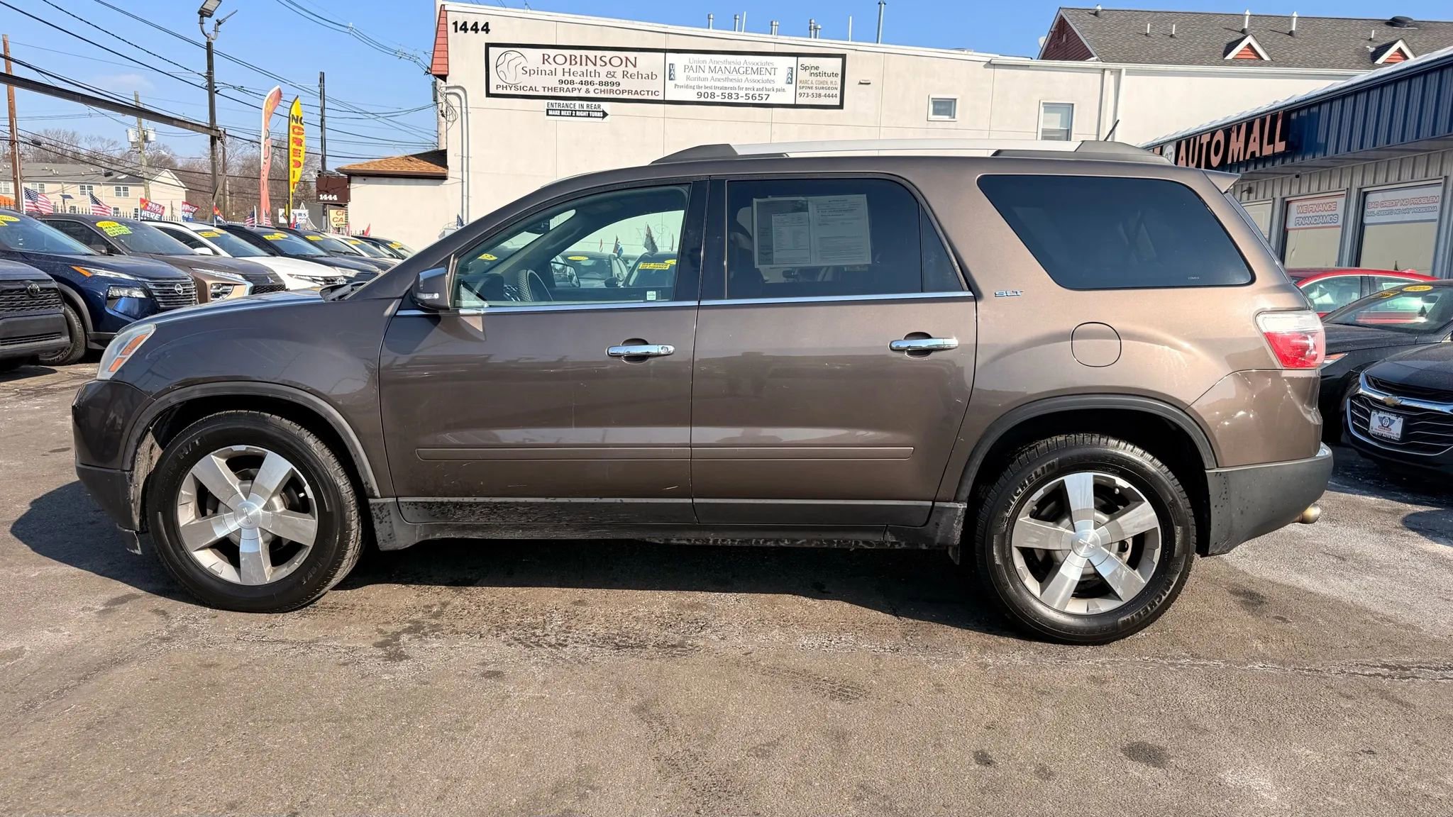 Used 2012 GMC Acadia SLT image 10