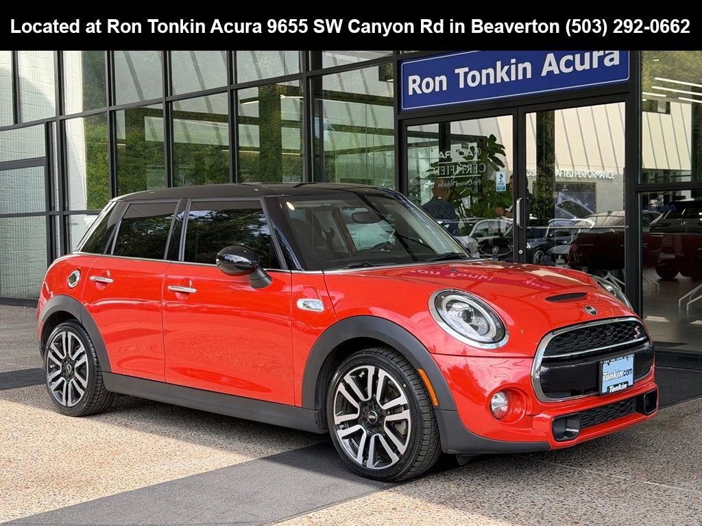 Used 2019 MINI Cooper S w/ Signature Upholstery Package FWD image 1