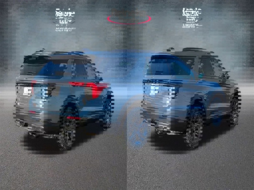 New 2026 Ford Explorer Active w/ Active Comfort Package image 12