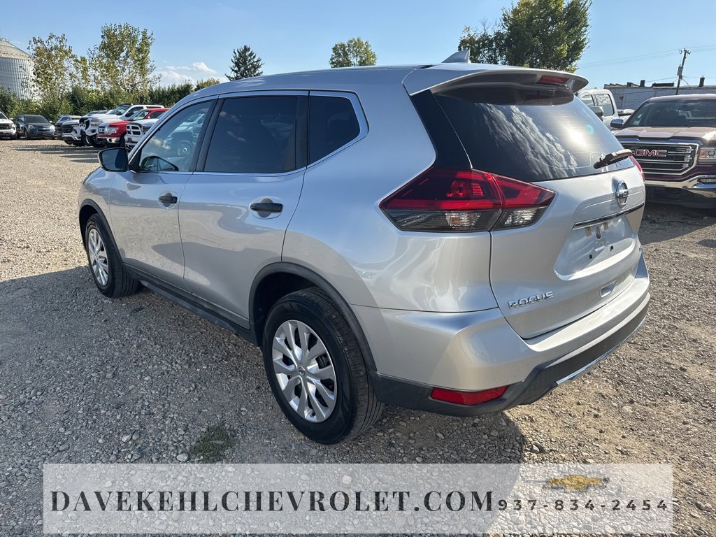 Used 2018 Nissan Rogue S image 3