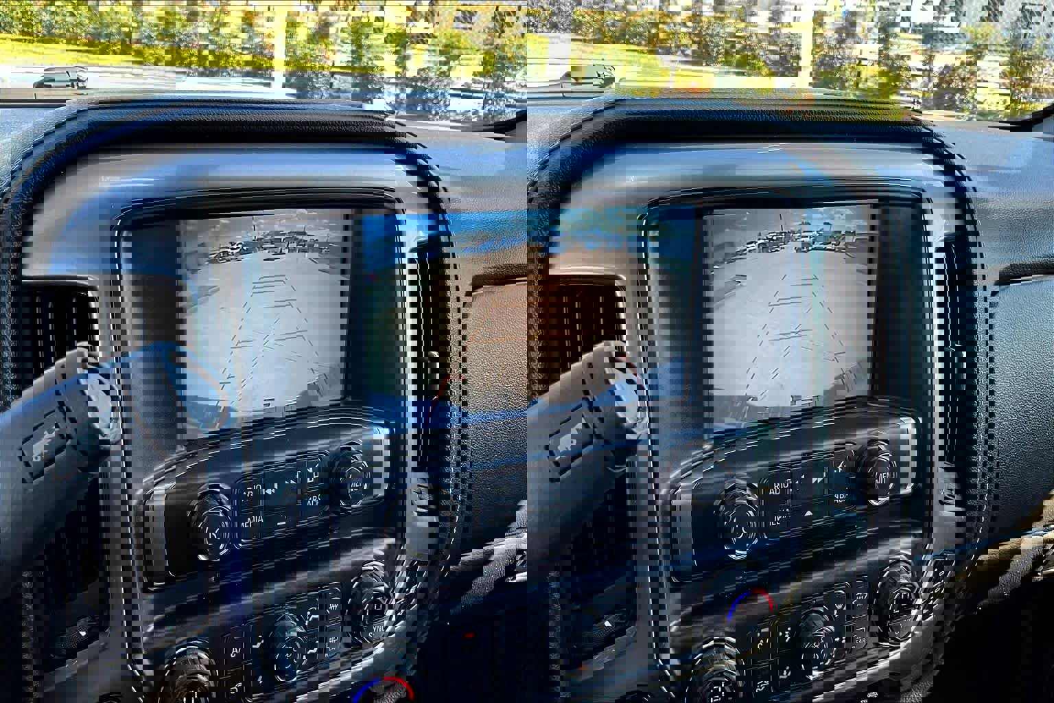 Used 2019 Chevrolet Silverado 2500 LTZ w/ Duramax Plus Package image 26