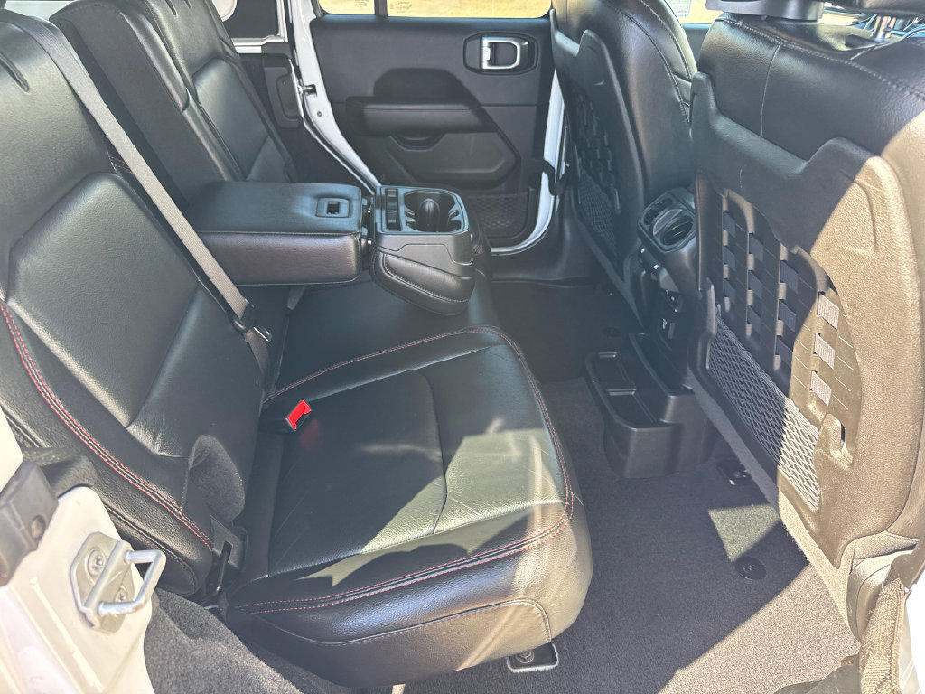 Used 2019 Jeep Wrangler Unlimited Rubicon AWD/4WD image 18