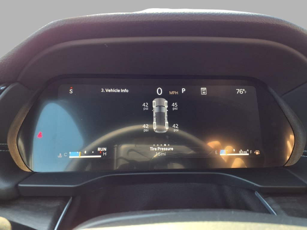 New 2026 Jeep Grand Cherokee Altitude AWD/4WD image 15