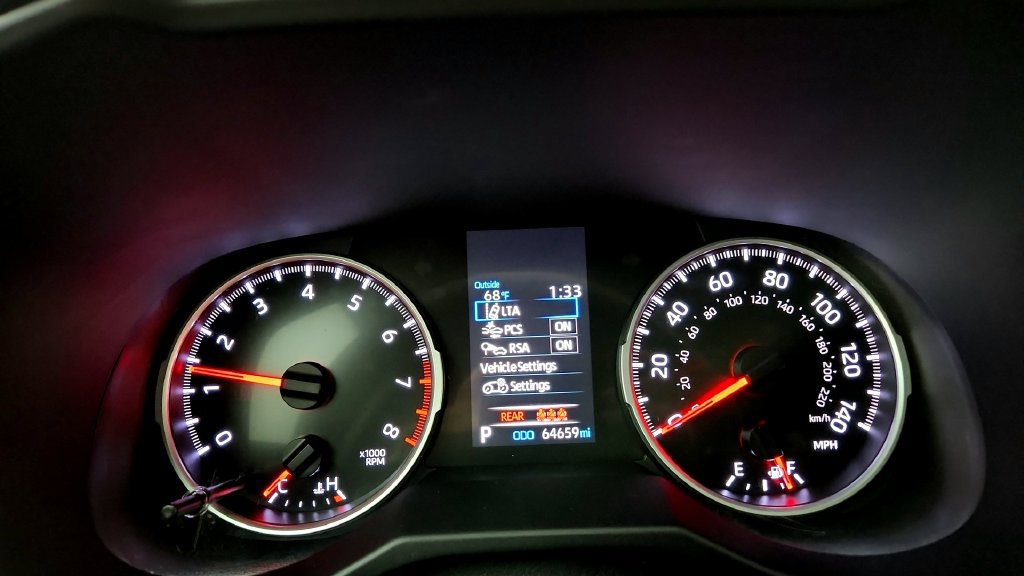 Certified 2021 Toyota RAV4 LE AWD/4WD image 26