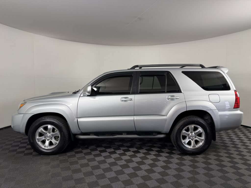 Used 2007 Toyota 4Runner Sport AWD/4WD image 9