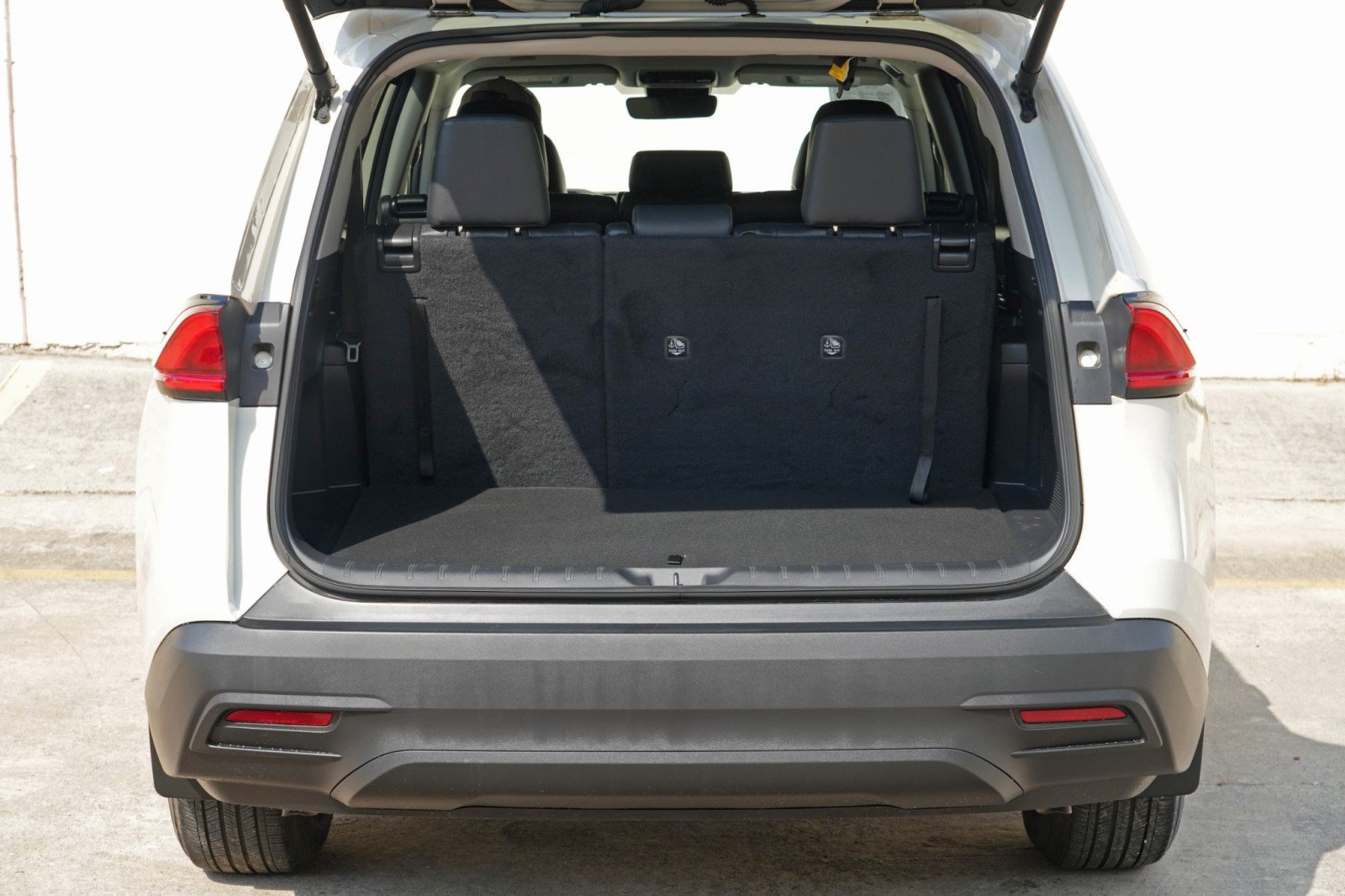 Used 2024 Toyota Grand Highlander AWD image 10