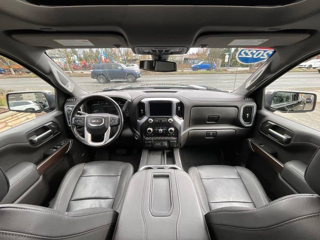 Used 2022 GMC Sierra 1500 SLT w/ SLT Premium Plus Package image 18