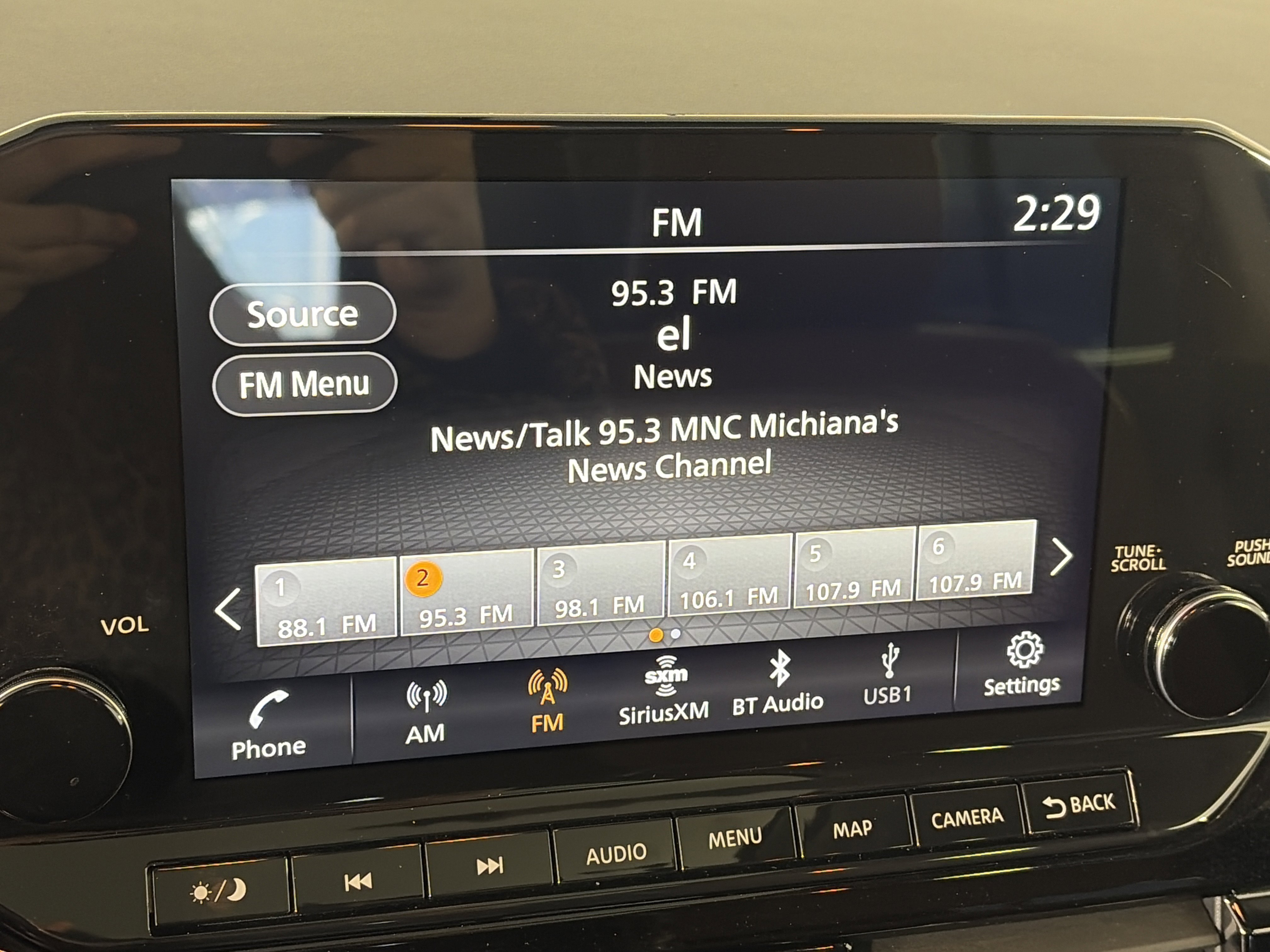 Certified 2025 Nissan Pathfinder Platinum w/ Cargo Package image 23