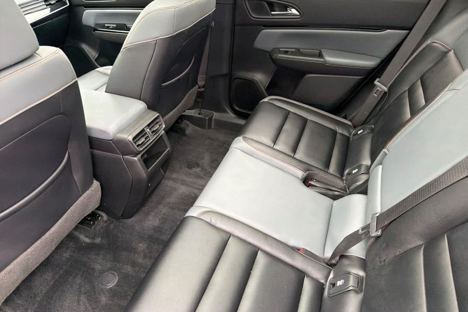 Used 2024 Honda Prologue Touring image 4