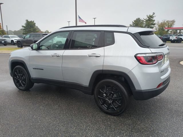 New 2026 Jeep Compass Latitude AWD/4WD image 6