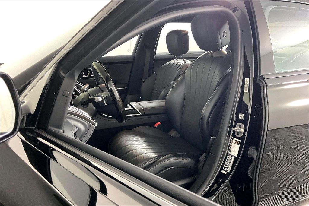 Certified 2023 Mercedes-Benz S 500 4MATIC w/ AMG Line image 17