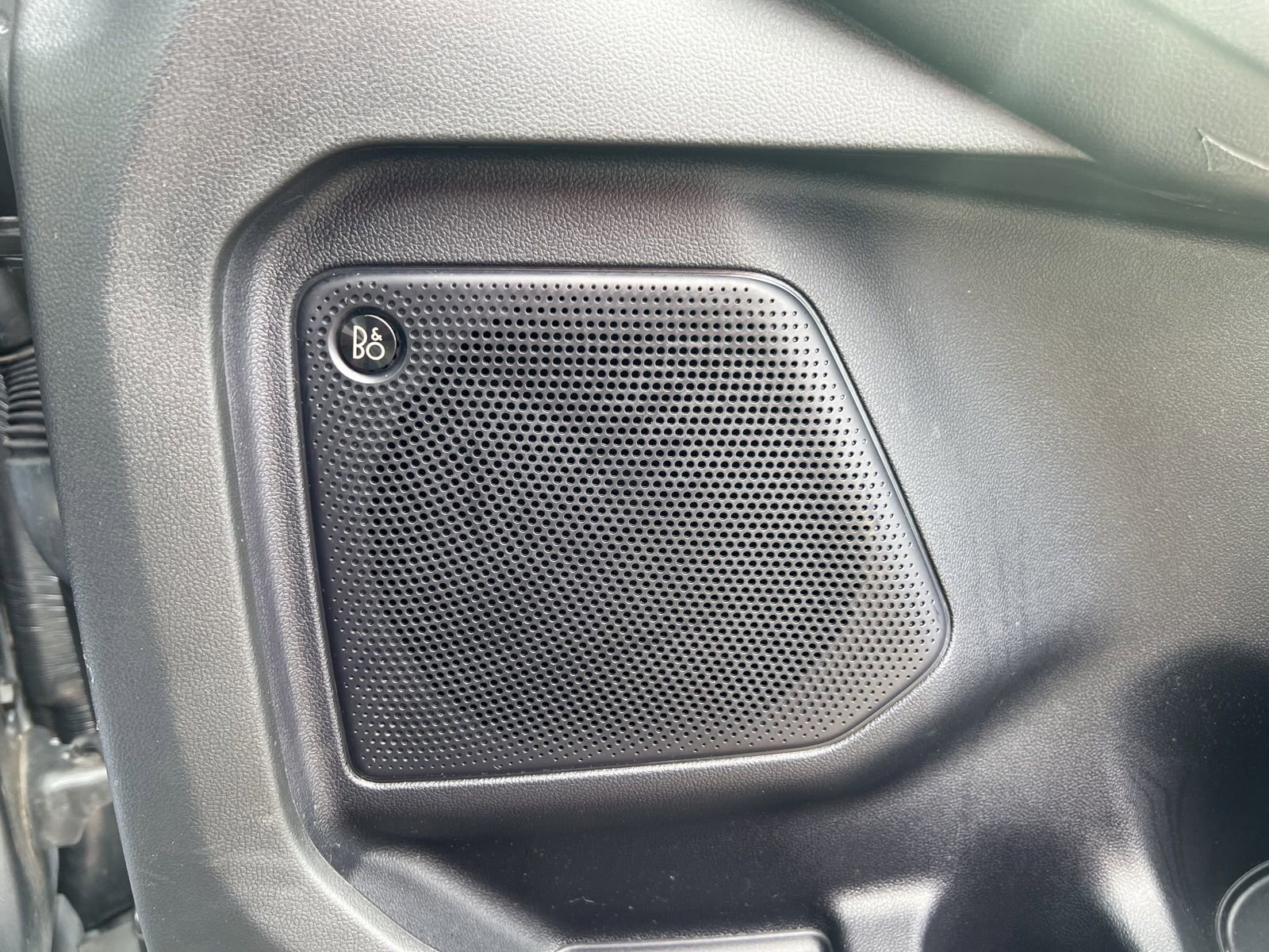 Used 2024 Ford Escape Platinum w/ Premium Technology Package image 44