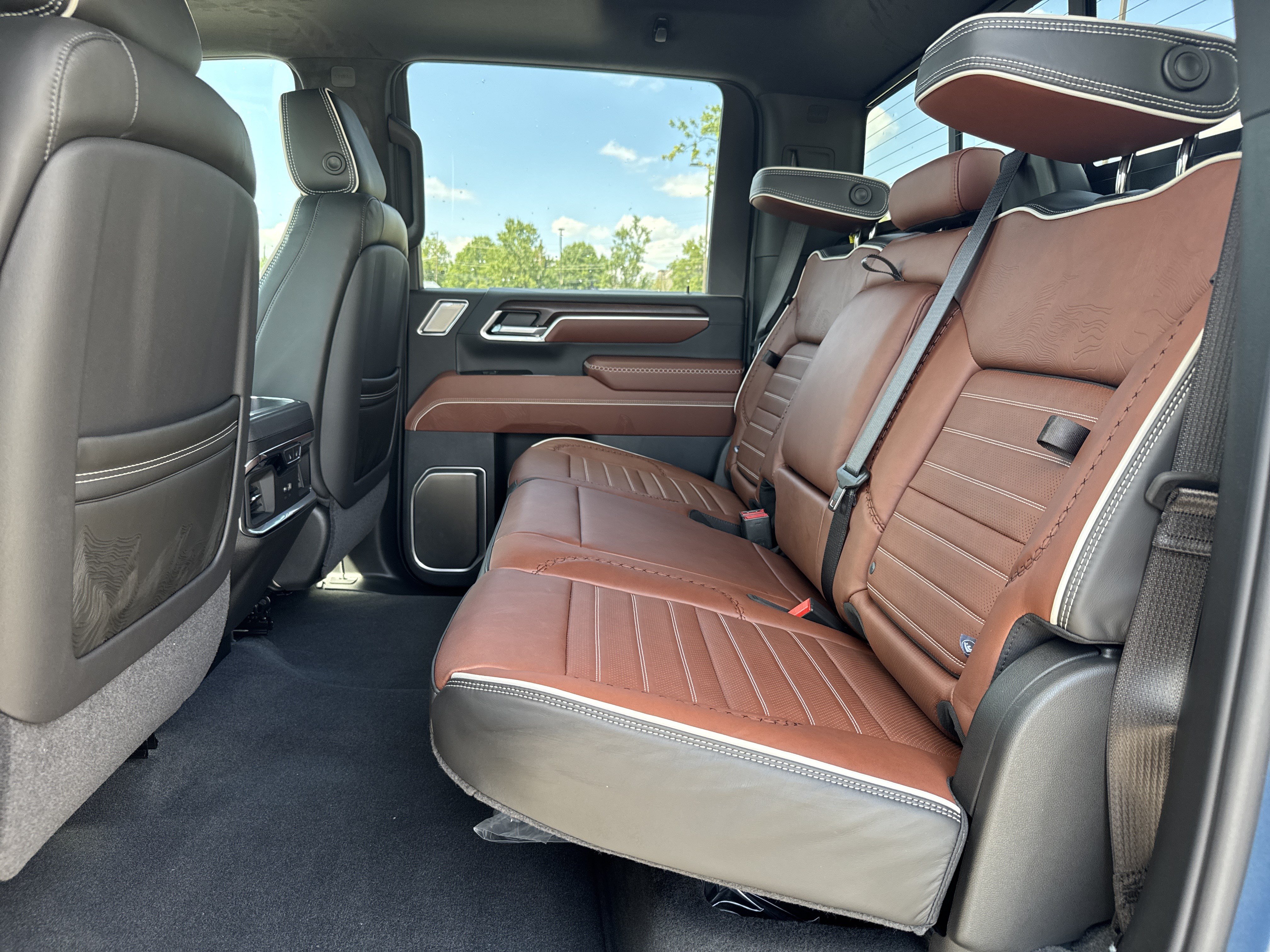 New 2026 GMC Sierra 2500 Denali Ultimate AWD/4WD image 31